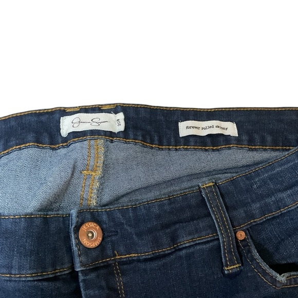 Jessica Simpson Women's Size 20W Forever Rolled Skinny Jeans Dark Wash Stretchy - Picture 4 of 6